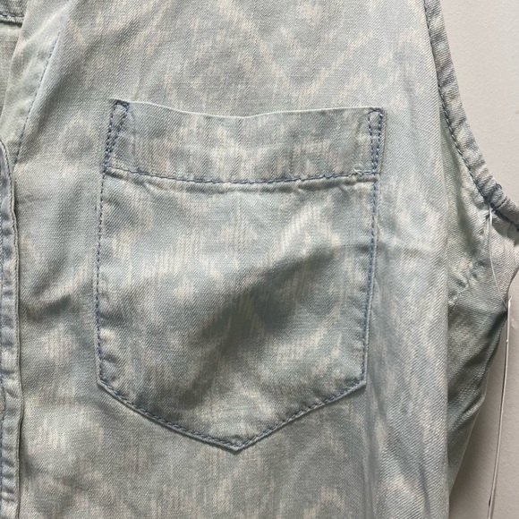 Anthropologie Cloth and Stone IKat Denim Chambray Sleeveless Top - Picture 4 of 10
